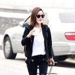 <b>정글</b> 가는 남규리 표정