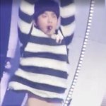 [EXO] 아까는김종인이더니이번엔김준면노출..