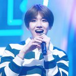 [EXO] <b>이사진</b> 핵이쁘다