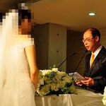 <b>새상</b>에서 가장 슬픈 결혼식