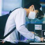 [시우민] 시우민,공항자<b>동심</b>사대랑 뭐하는중이얌?ㅇㅅㅇ?