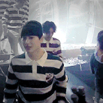 [시우민] --- 12시 넘었으니 또 오늘 소중한 투표~!!! 