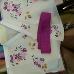 이게 같은 한복인지좀 봐주세요(추가)+(추가)