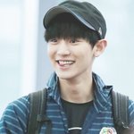 팬들은 걱정 한가득인데 <b>신이</b> 났네ㅠㅠㅠ