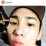 샤이니 키, 여자보다 빛나는 <b>물광</b> 피부