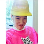 [블락비] 6월23일 <b>표지</b>셀카이거 어디에올린거에요??