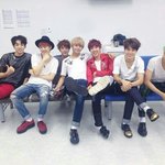 [방탄소년단] 아까 엠카라이브무대 직캠 봤는데