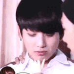 [방탄소년단] 꾹이가<b>닭발</b>먹는법