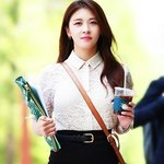 <b>민낯</b> 공개하며 셀프디스하던 78년생 하지원의 피부!