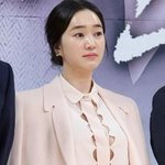 물 떨어질 것 같은 피부의 소유자!!부러워~~