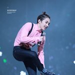 [시우민] <b>요정</b>신발 벗는것도 일케 사랑스러움 ㅋㅋ(시우민)