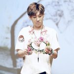 예쁜 <b>화관</b> 쓴 아이돌 모음