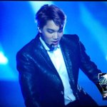 [카이] 종인이 <b>플뷰</b> 떳다
