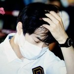 [EXO] 다시 자야겠음 여기서 <b>한탄</b>해봤자