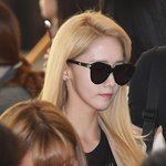 <b>청순미</b> 버린 윤아, 과감해진 시스루+핫팬츠 패션