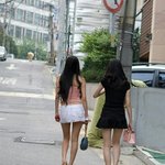 [19] <b>모텔</b>에서 함께 나오는 여자 둘