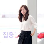 씨쥐 끼얹은 것만 같은 한지민의 <b>초현실</b> 미모