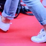 [카이] 종인이 <b>발목</b>