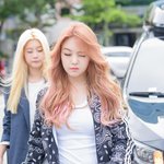 [EXO] 애들아 <b>민아</b> 몸매 보고가셈