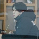 [EXO] 지원이 이거 <b>청순</b>하고 곧 날아가버릴 거 같아
