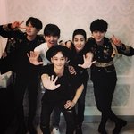 [시우민] 선배님인스타 시우민 다른<b>ver</b> ㅋㅋㅋ