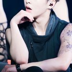 [시우민] 시우민 치명치명한 <b>입술</b>