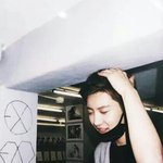[EXO] 나에게따라오라<b>손짓</b>한것같아서