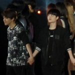 [EXO] <b>어둠</b>속에 핀 꽃 바다위에 뜬 달