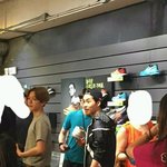 [시우민] 강남<b>나이키</b> 매장 시우민사진 >.<