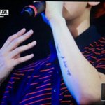 [EXO] 불빛 <b>가득</b>한 거리거리 혼자 걸었어