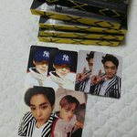 [EXO] 하 행복하다 앨범 <b>다섯</b>장 샀는데 포카는 여섯개야