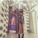 [꼭댓글부탁] 서인영이 입은 <b>크롭</b>탑 티셔츠 어때