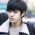 남자가 보기에 남아이<b>돌중</b> 제일 잘생긴사람은