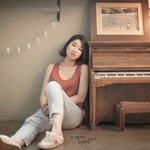 싱어송라이터 강아솔