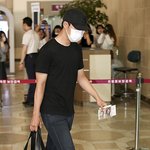 [EXO] 경수 어제 출국사진보는데