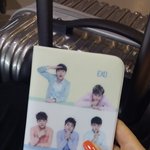 [EXO] 얘들아 나 간다.. <b>빠빠</b>이