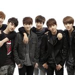 [EXO] 지구를 <b>정복</b>하러온 우주소년들