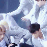 [엑소] 도경수 왜 <b>준면</b>이 