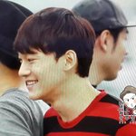 [EXO] 종대 <b>뭔</b><b>일</b>이래 왜그런거지..
