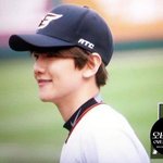 [댓글부탁해] <b>백현</b>이 사진 좀ㅠㅠ