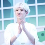 파릇파릇 스무살 <b>동갑</b>내기들