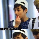 [시우민] <b>코카</b>콜라립밤 전파시킨 작년 시우민 ㅋㅋ