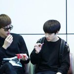 [팬픽] 챤디)이거 <b>움짤버전</b>좀8ㅅ8