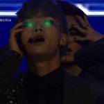 연출이 과했던 아이돌 <b>무대들</b>