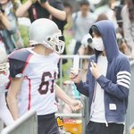 [EXO] 확실히 <b>무대</b> 위랑 <b>밖</b> 애들은 다르구나