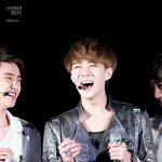 [EXO] 후니웃는얼굴보고있우면 <b>온몸</b>의피로가싹가신다ㅜㅠㅠ