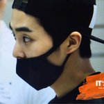 [시우민] 오늘 공항에서 섹<b>시미</b> 흩뿌리는 시우민 햙