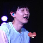[EXO] ㄹㅇ더운가봄