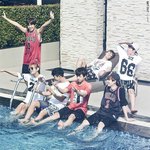 [방탄소년단] 내 배경인데 아까 올려달라고