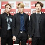 [동방신기] 듀오팬이든 트리오팬이든 올팬이든 옛날에 '동방신기'를...